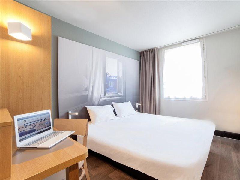B&B Hotel Villeneuve Loubet Plage מראה חיצוני תמונה