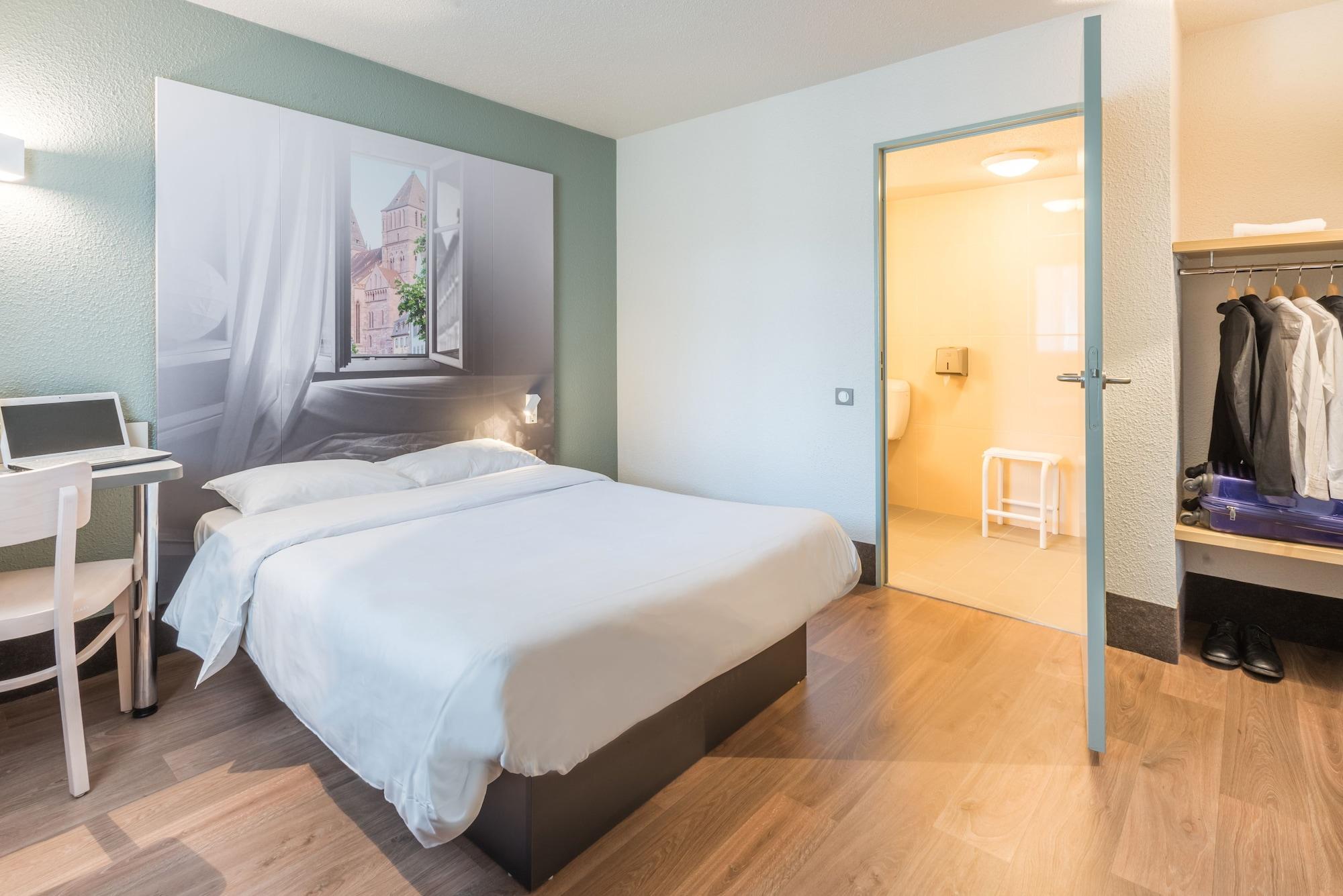 B&B Hotel Villeneuve Loubet Plage מראה חיצוני תמונה