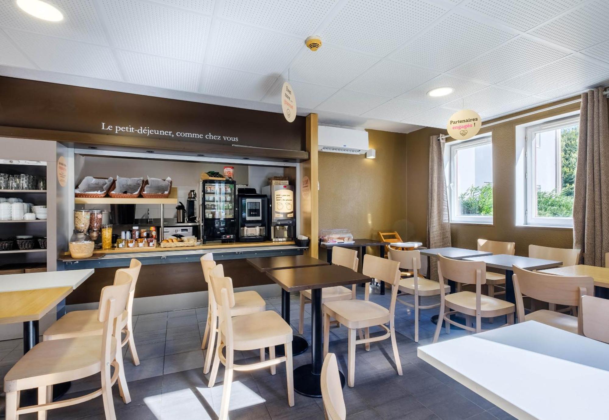 B&B Hotel Villeneuve Loubet Plage מראה חיצוני תמונה