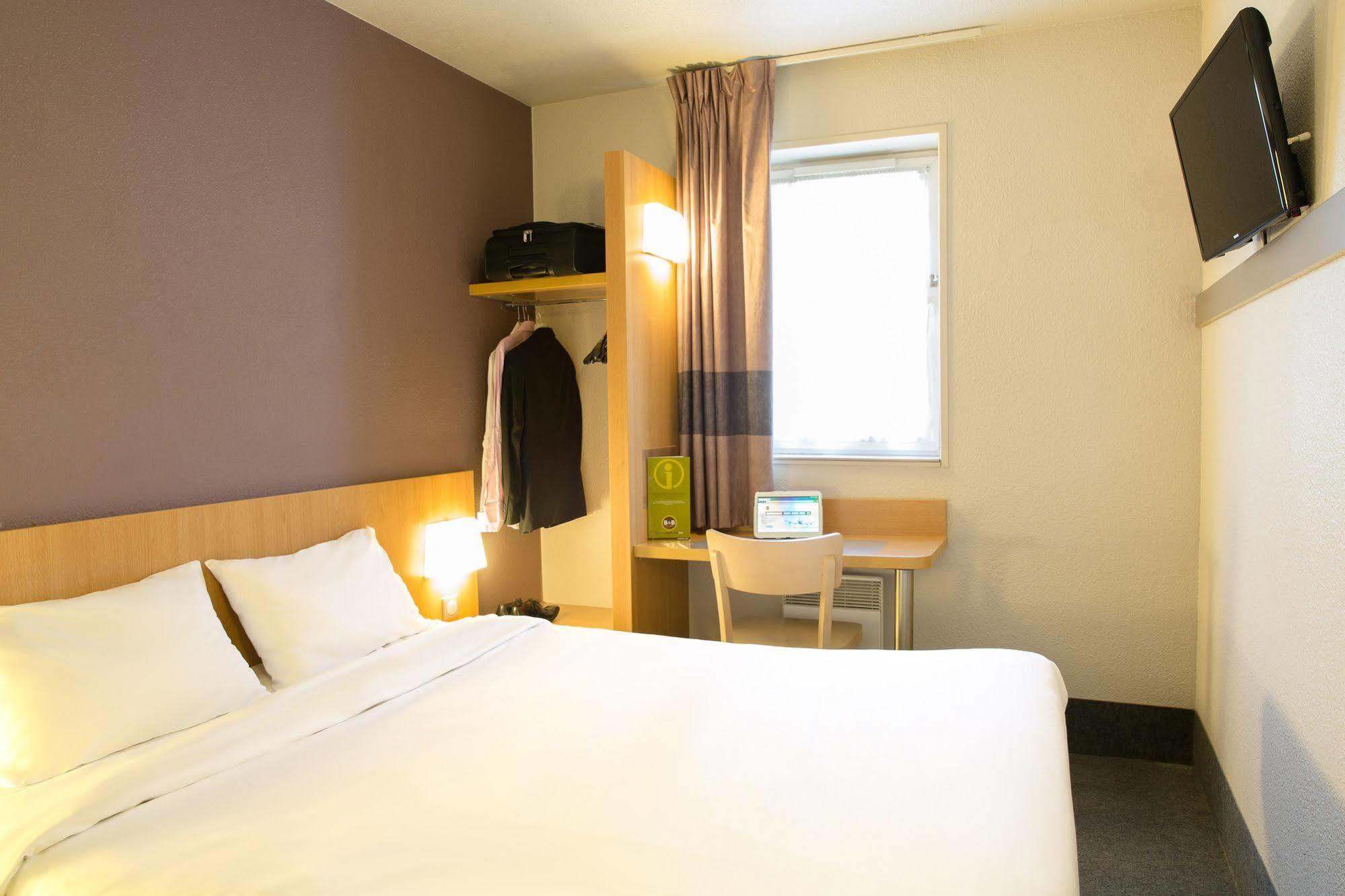 B&B Hotel Villeneuve Loubet Plage מראה חיצוני תמונה